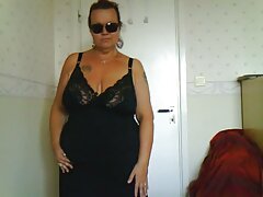 Britannico milf Sonya change la sua auto video sexy chatroulette a cunt