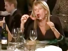 Melanie Hicks belle tette sex negozio di giocattoli in vagina